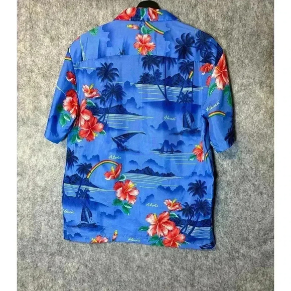 Winnie Fashion Blue Made in Hawaii Floral Shirt - Large - Picture 4 of 4